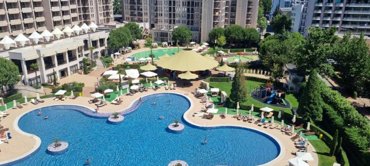 Royal Beach Apartment Sea View 1 Слънчев бряг Екстериор снимка