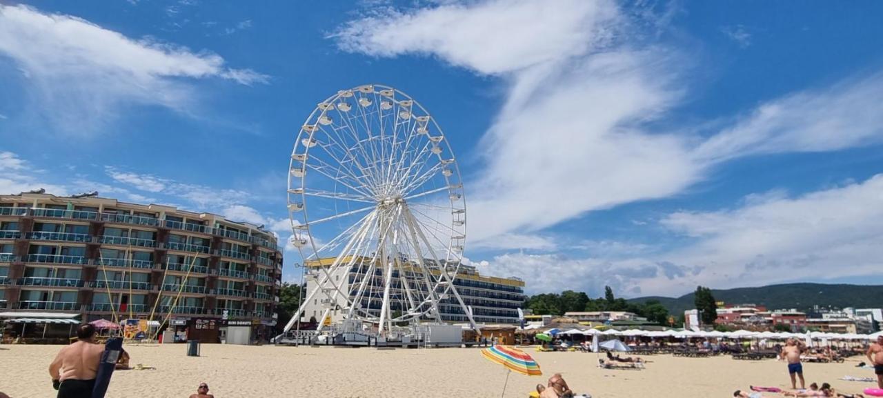 Royal Beach Apartment Sea View 1 Слънчев бряг Екстериор снимка