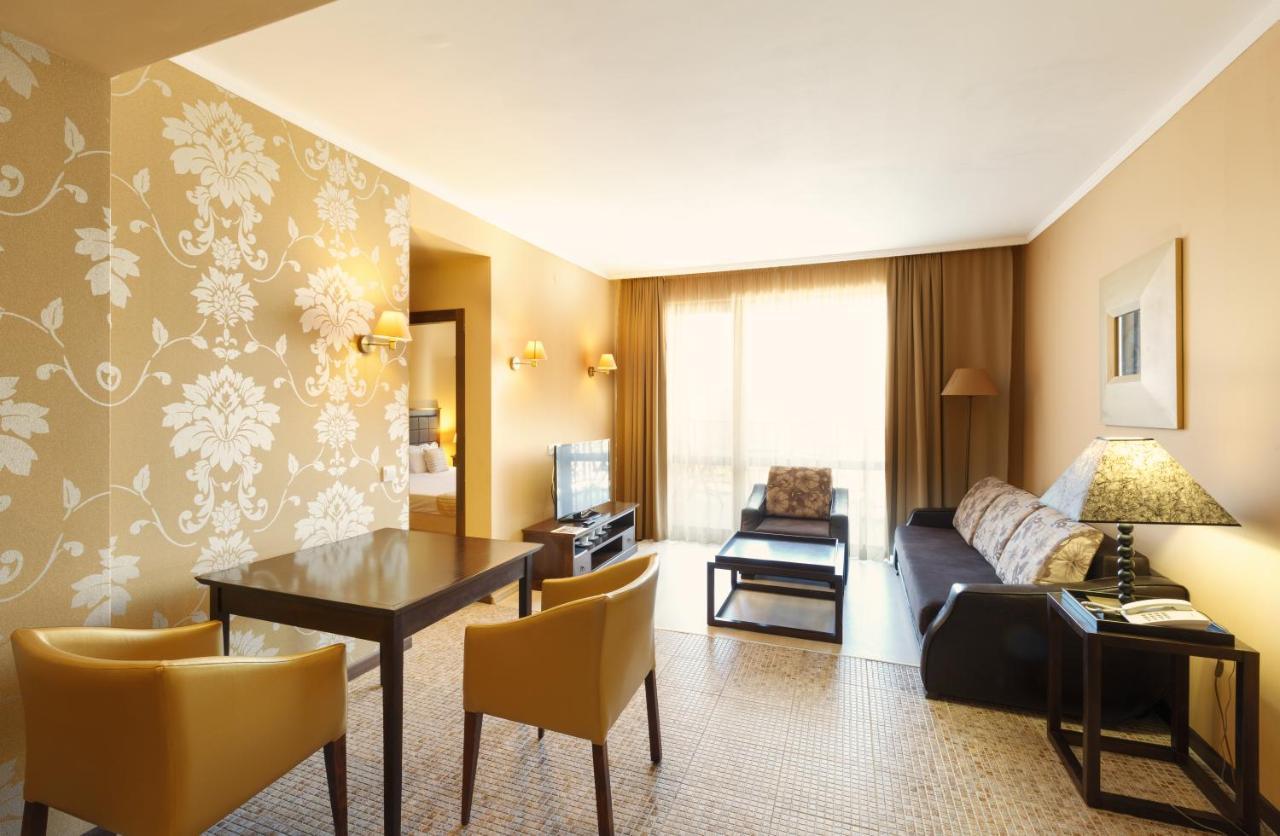Royal Beach Apartment Sea View 1 Слънчев бряг Екстериор снимка